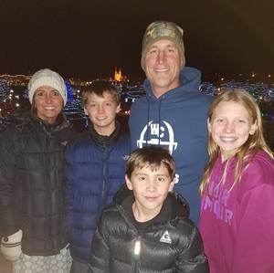 Meet your Posher, Tom